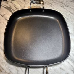 All Clad Nonstick Square Pan 