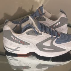 Reebok 