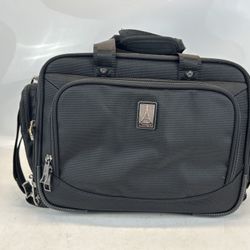 Travelpro Flight Crew 5 Black Tote/Laptop Bag 3602-01