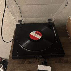 Vinyl Player 
