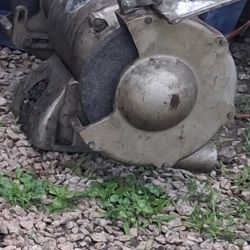 Grinder 
