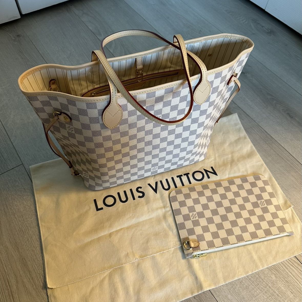 Louis Vuitton Neverfull Azur MM