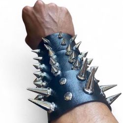 3 PCs Gothic Faux leather Spike Bracelets - Wristbands For Punk Gothic  - Black faux Leather bracelet with silver studs  Jewelry Antique Vintage Trend