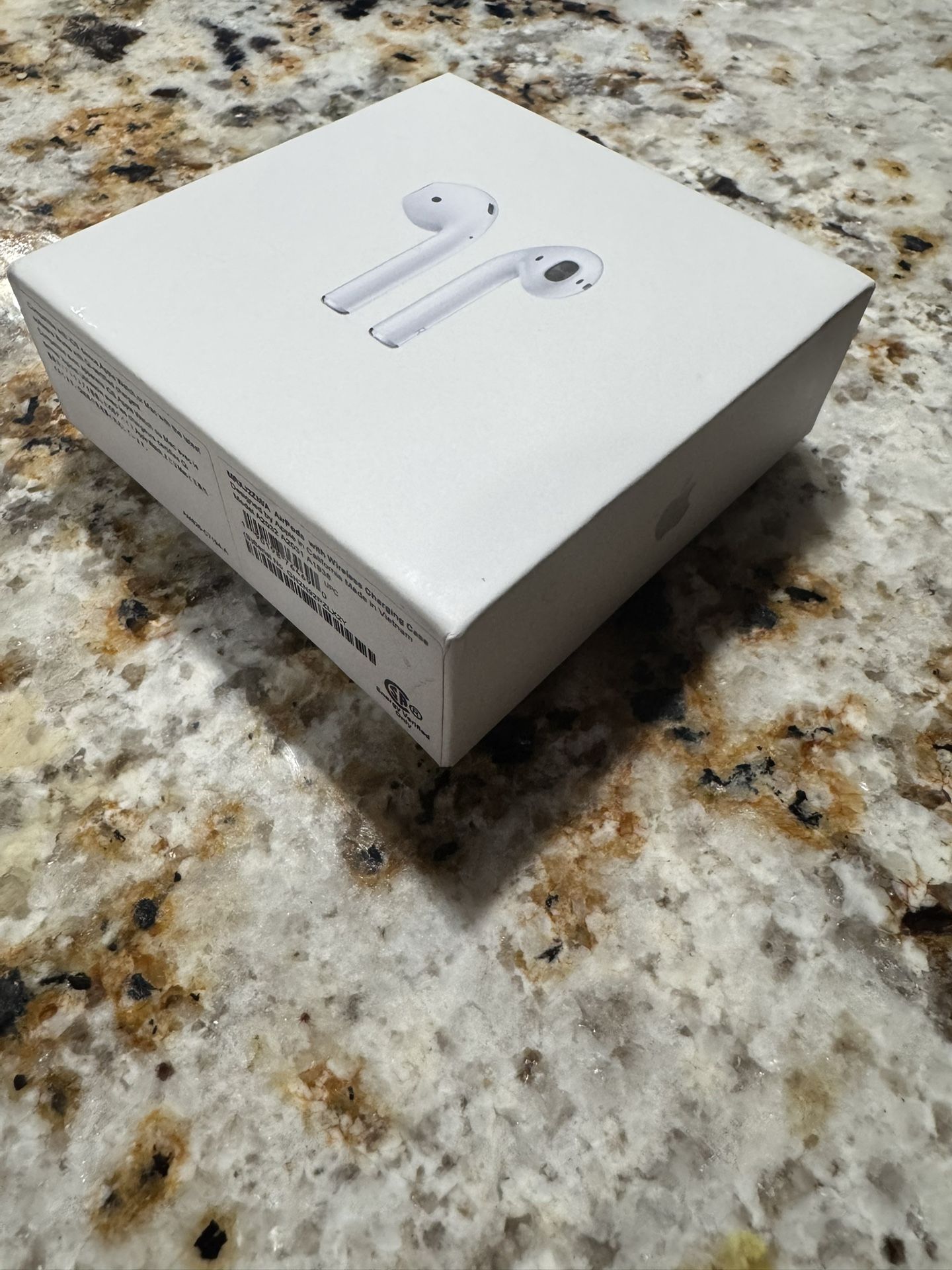 AirPods