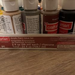 Art Stand And Art Supplies