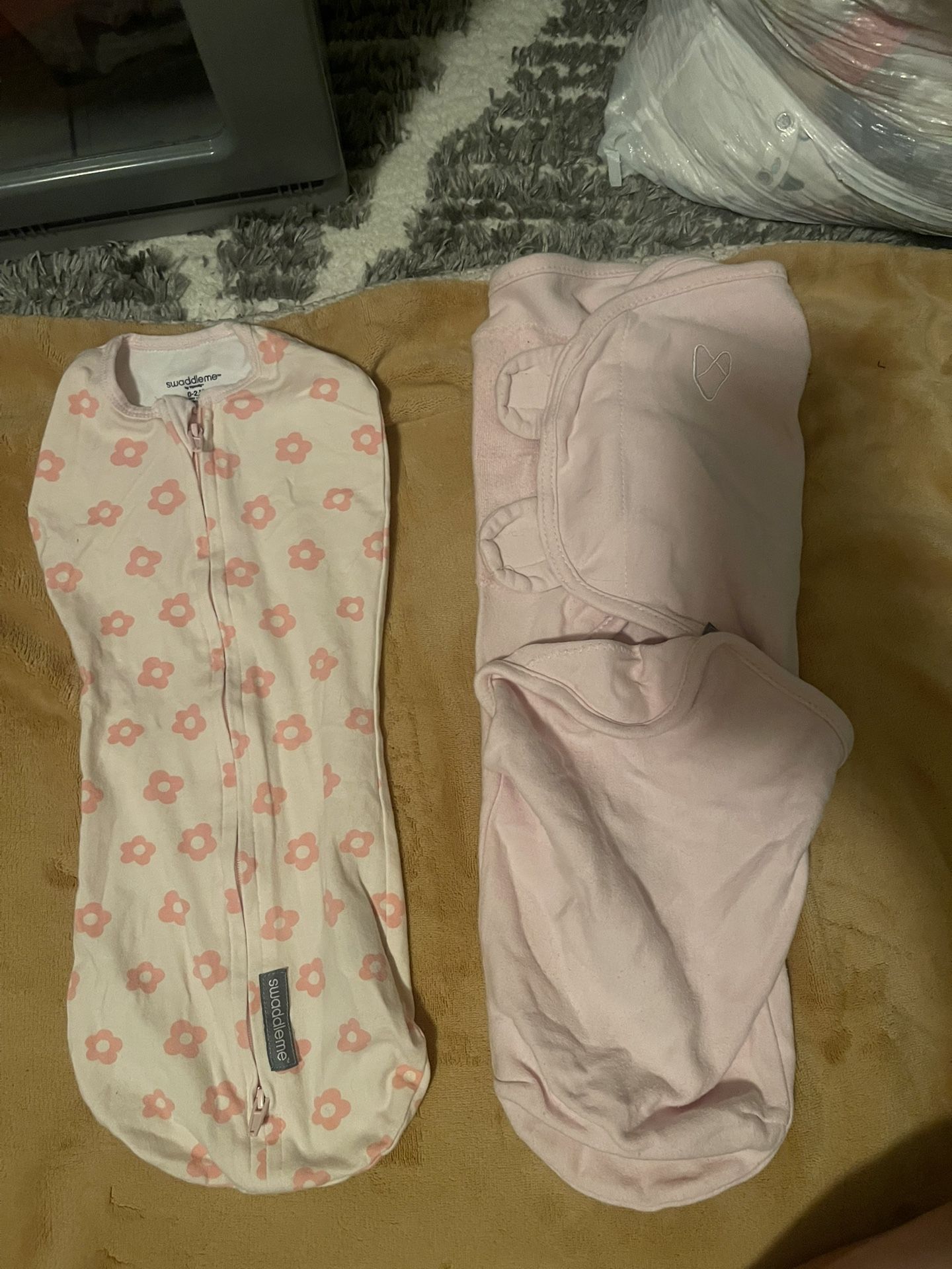 Baby Swaddle Me 