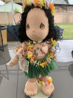 Precious Moments Hawaiian Girl Plush with Stand