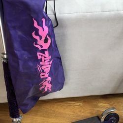 Girls Bratz Purple Scooter With Bag