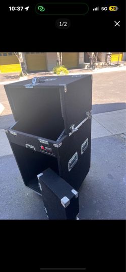 Entertainment system center box