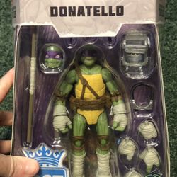 DONATELLO TEENAGE MUTANT NINJA TURTLE FIGURE NEW