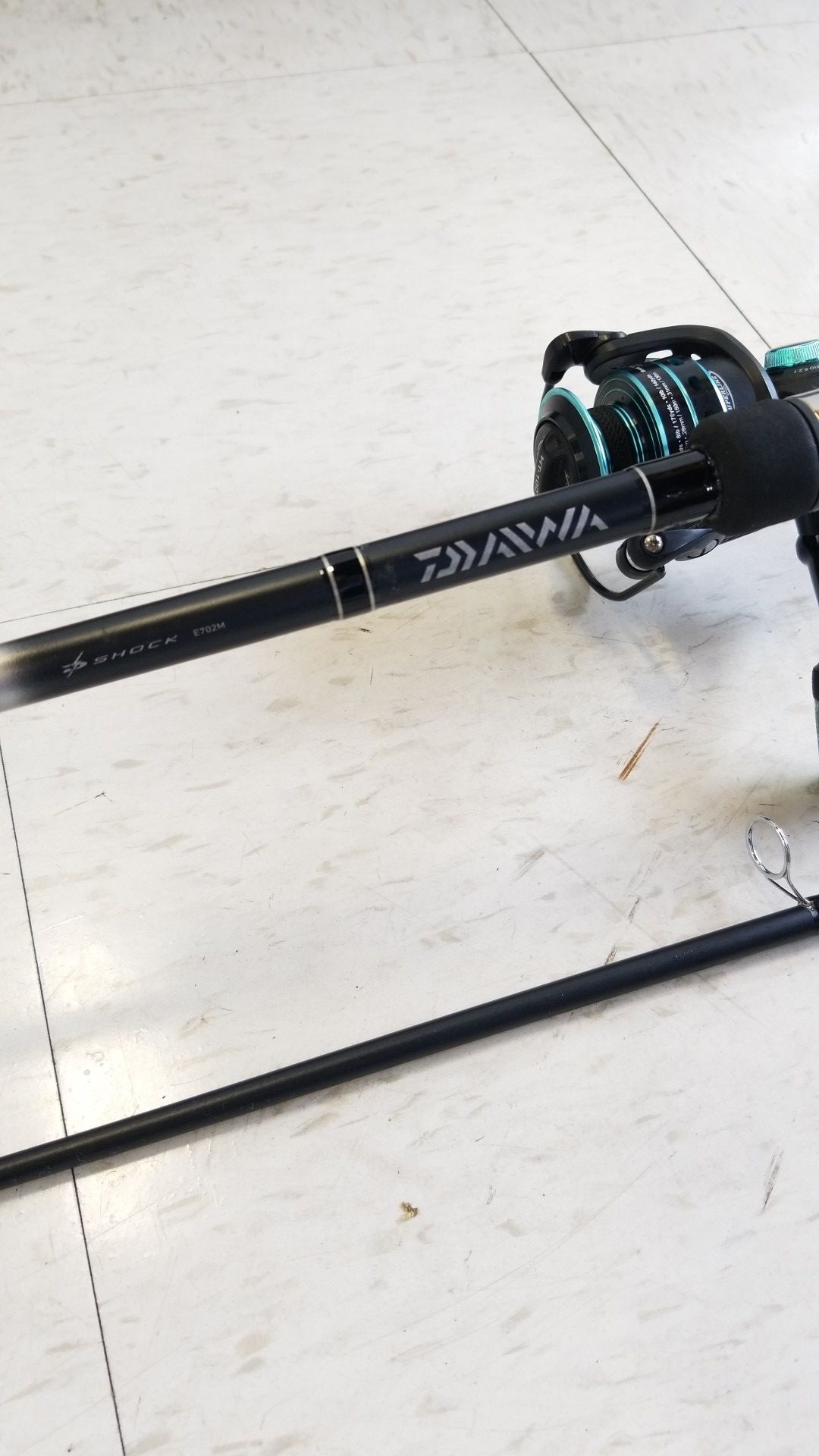 Daiwa D Shock E702M Fishing Rod (780521-2) for Sale in Tacoma, WA - OfferUp