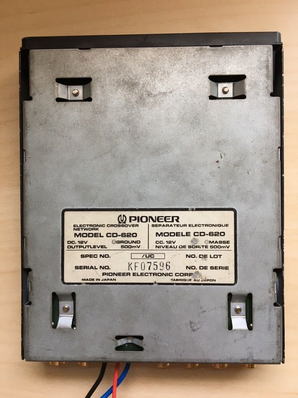 Pioneer Electronic Crossover CD-620 for Sale in Los Angeles, CA