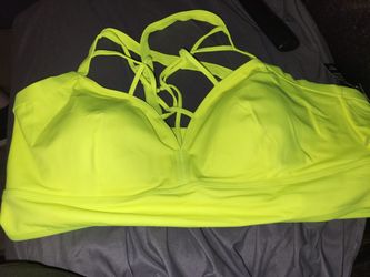 Torrid bathing suit top size 4 never used