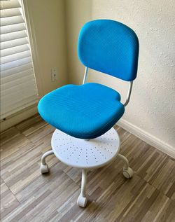 IKEA VIMUND Kids Desk Chair –