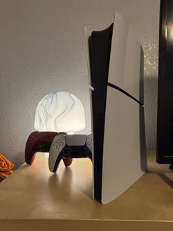 Digital Ps5 Slim With Two Controllers