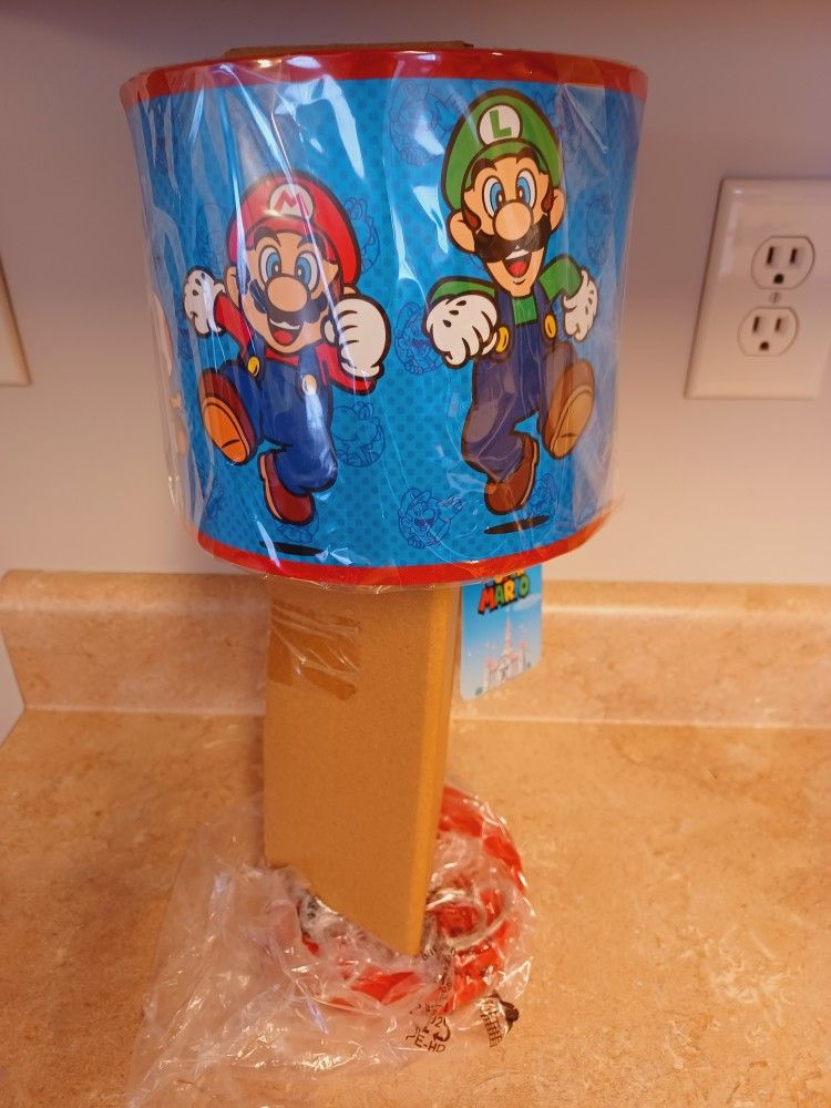 Super Mario Bros Lamp NEW!