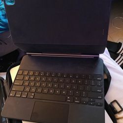 APPLE MAJIC KEYBOARD $120  O. B. O