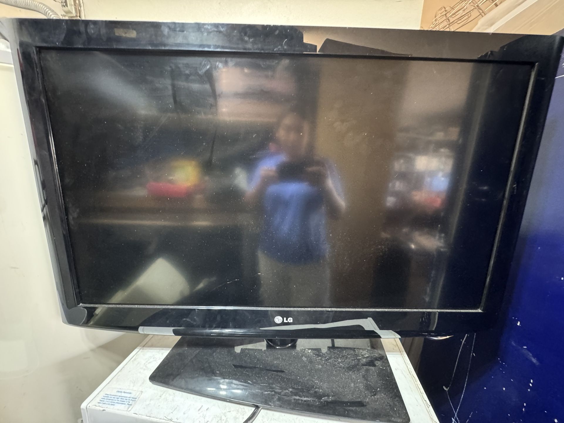36 Inch Tv