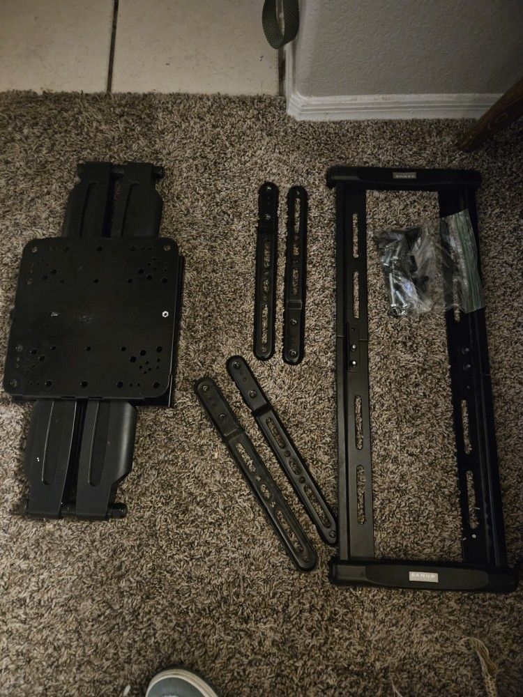 Sanus TV Wall Mount FLF118