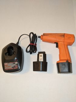Snap-on 9.6 volt impact 3/8!