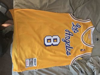 Kobe Bryant jersey size Medium