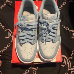 Low Nike Dunks “Clear Blue Swoosh”