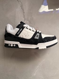 Black white luxury shoes