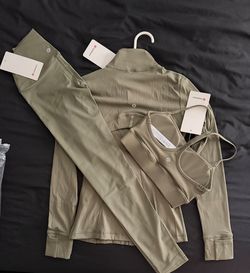 Lululemon 3-Piece Activewear Set with Tags