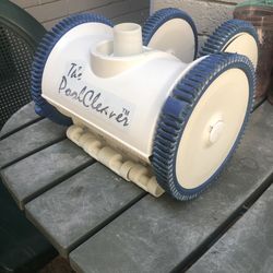 Pool cleaner Hayward 4 Wheeler