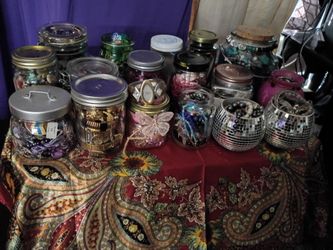 Mystery jewelry jars