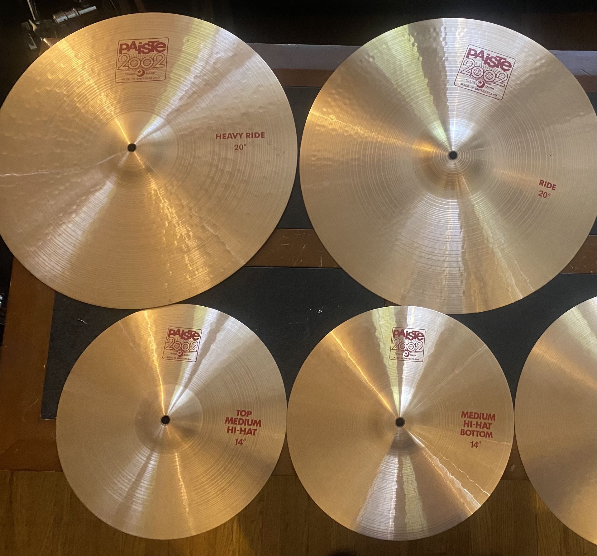 See Price List. Like NEW Paiste 2002 Cymbals