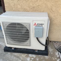Mitsubishi Air conditioner Unit 