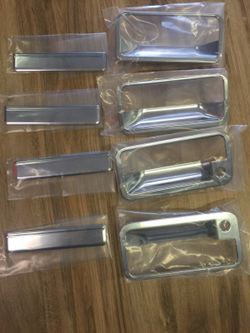 Chrome door handle cover 1988-1998 4dr Chevrolet/gmc. C10 pickup