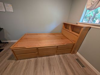Twin bed for sale