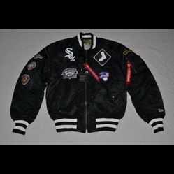 AUTHENTIC ALPHA INDUSTRIES NEW ERA MLB CHICAGO WHITE SOX MA-1 BOMBER JACKET NEW