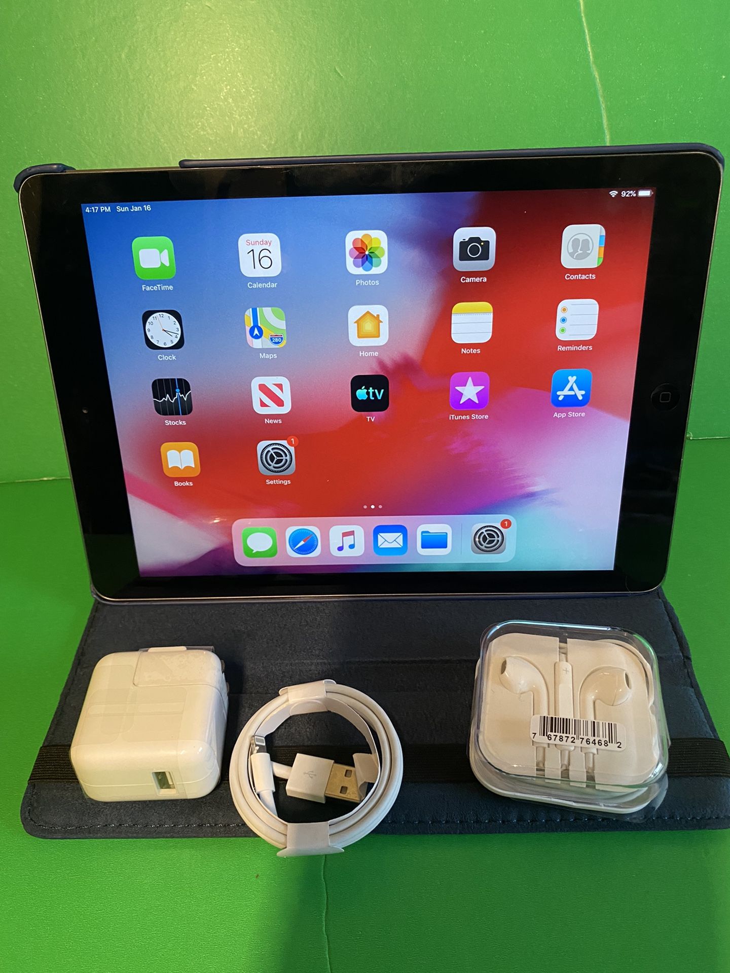 Apple IPad Air (9.7” Retina Display/ IOS 12 / Newer Than Ipad 4th Gen.) 16GB with complete Accessories (Roblox/ Disney+ supported//32GB for $159)