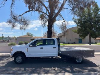 2020 Ford F350 Super Duty Crew Cab & Chassis
