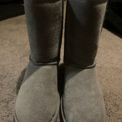Bear Pawz, Woman's Boots