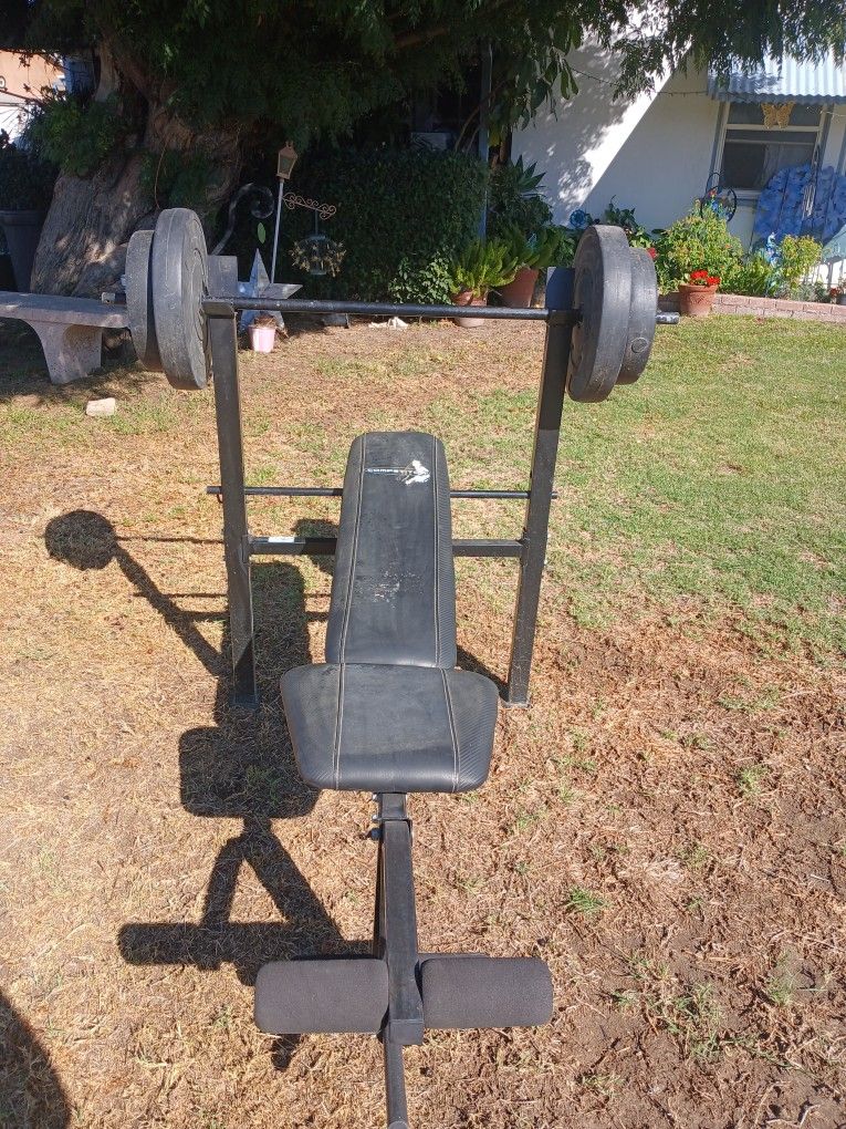 Weight bench 