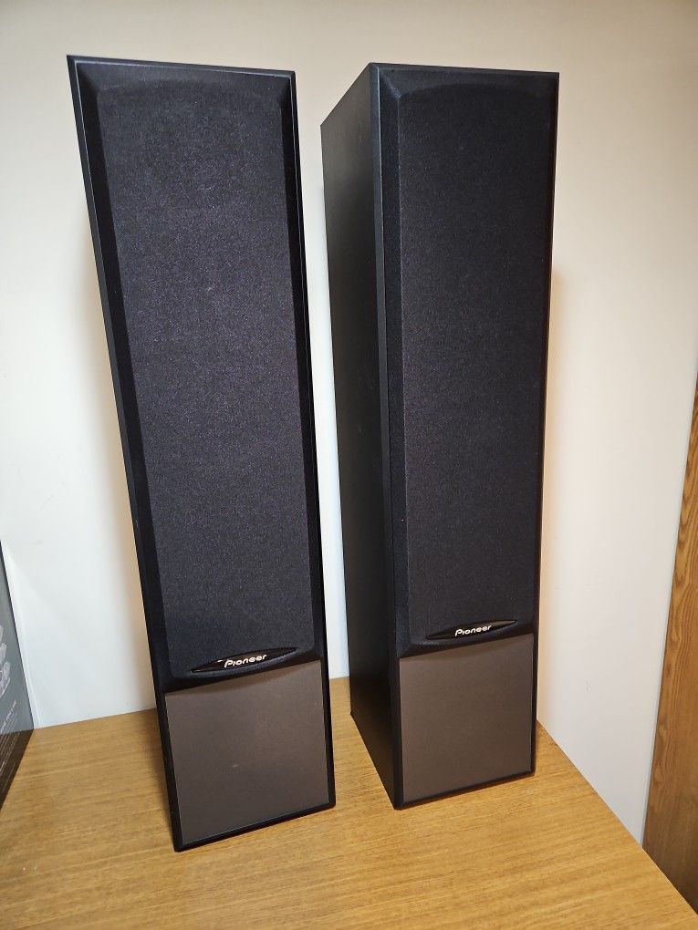 Pioneer Speakers