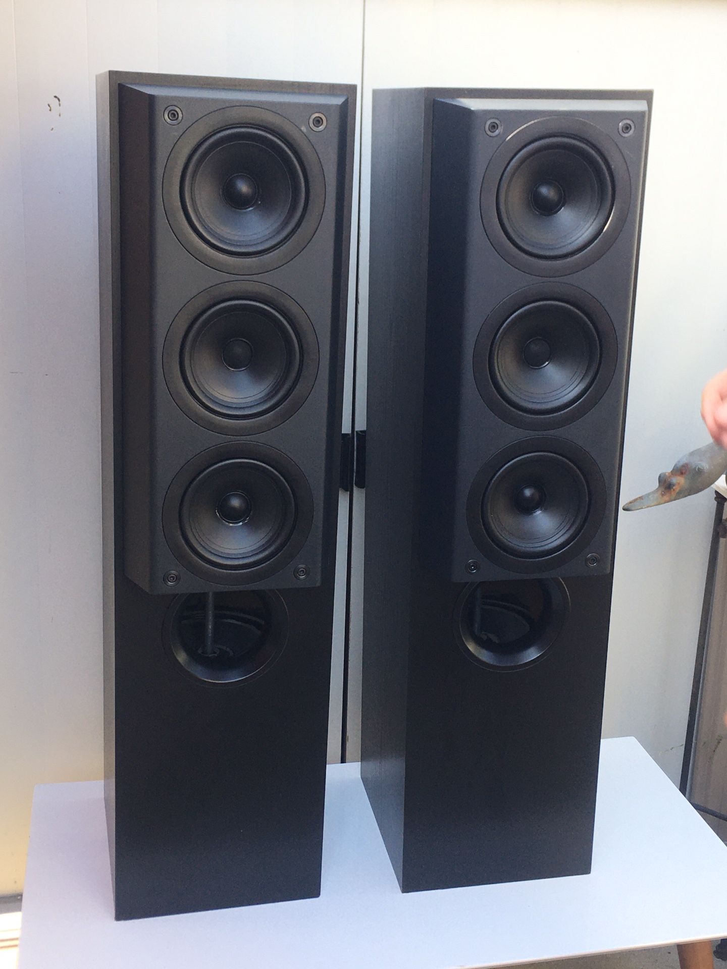 KEF 105 / 3 Speakers . ( Firm on Price)