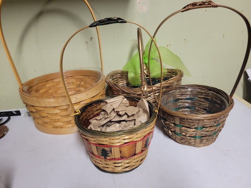 Basket Lot Of 4