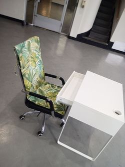 Laptop desk and chair