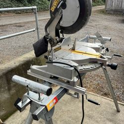Dewalt 12” Miter Saw And Stand