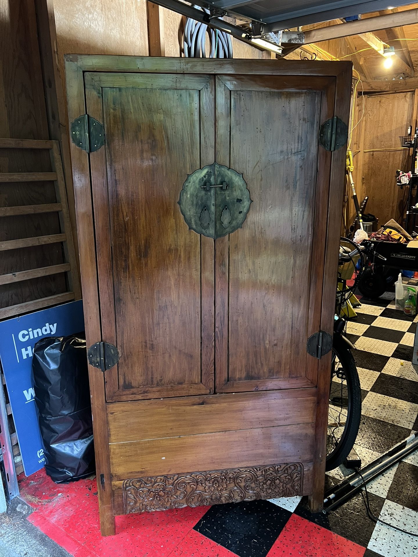 Beautiful Vintage Asian Dresser 