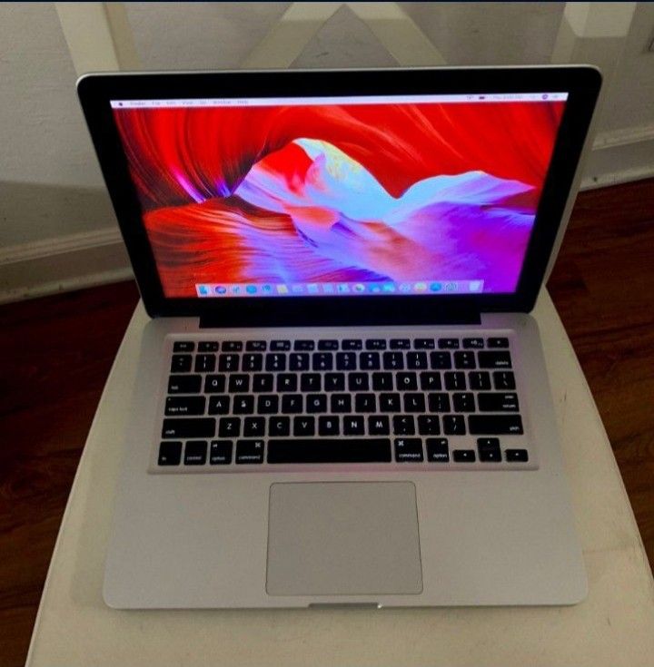 Apple MacBook Pro 