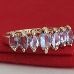 ❤️10k Size 7 Fancy Solid Yellow Gold Tanzanite Tiara Ring!/ Anillo de Oro Diseño de Tiara con Tanzanitas! 👌🎁Post Tags: 10k 14k