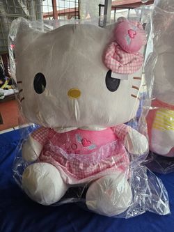 Hello Kitty Plush 