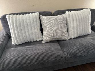 accent pillows