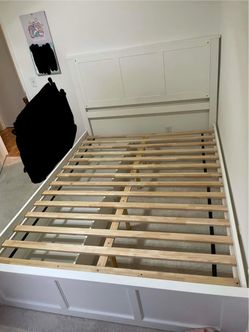 White Queen Bedframe